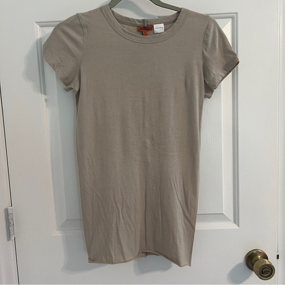 Chan Luu 100% Cotton Raw Hem T‑Shirt Size Small NWT color dove taupe - Picture 1 of 8